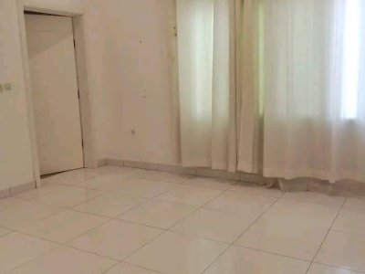 À louer – Villa de standing avec piscine à Mpita (Zone Brasserie)
