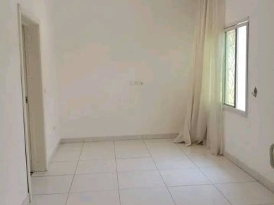 À louer – Villa de standing avec piscine à Mpita (Zone Brasserie)