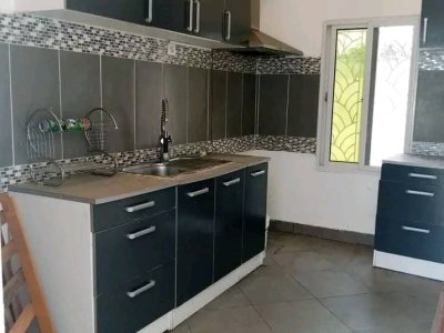 À louer – Villa de standing avec piscine à Mpita (Zone Brasserie)