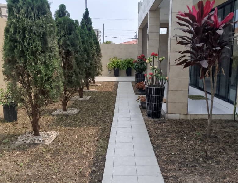 Villa piscine Hyper Connectée