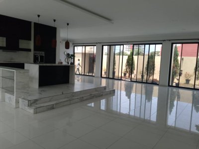 Villa piscine Hyper Connectée