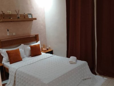 Villa seule dans la parcelle
